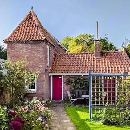 Rustic Retreat: Fireplace, Bbq, + Forest Access Burgh-Haamstede Exteriör bild
